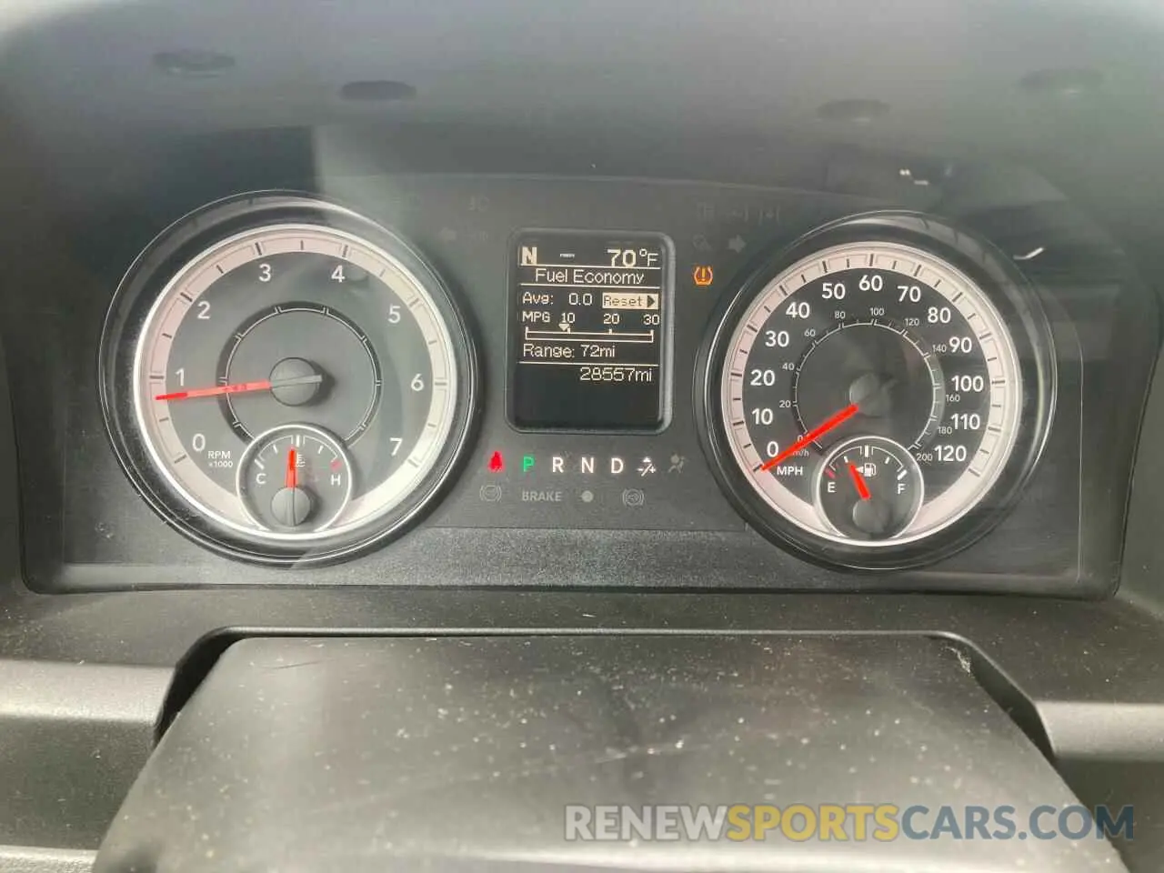 8 fotografías del automóvil dañado 1C6RR6FG4KS613533 RAM 1500 2019