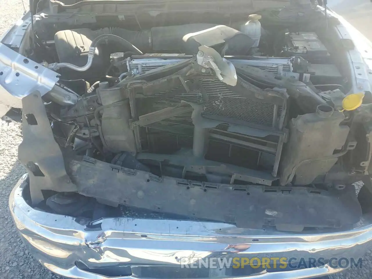 13 fotografías del automóvil dañado 1C6RR6FG6KS516074 RAM 1500 2019