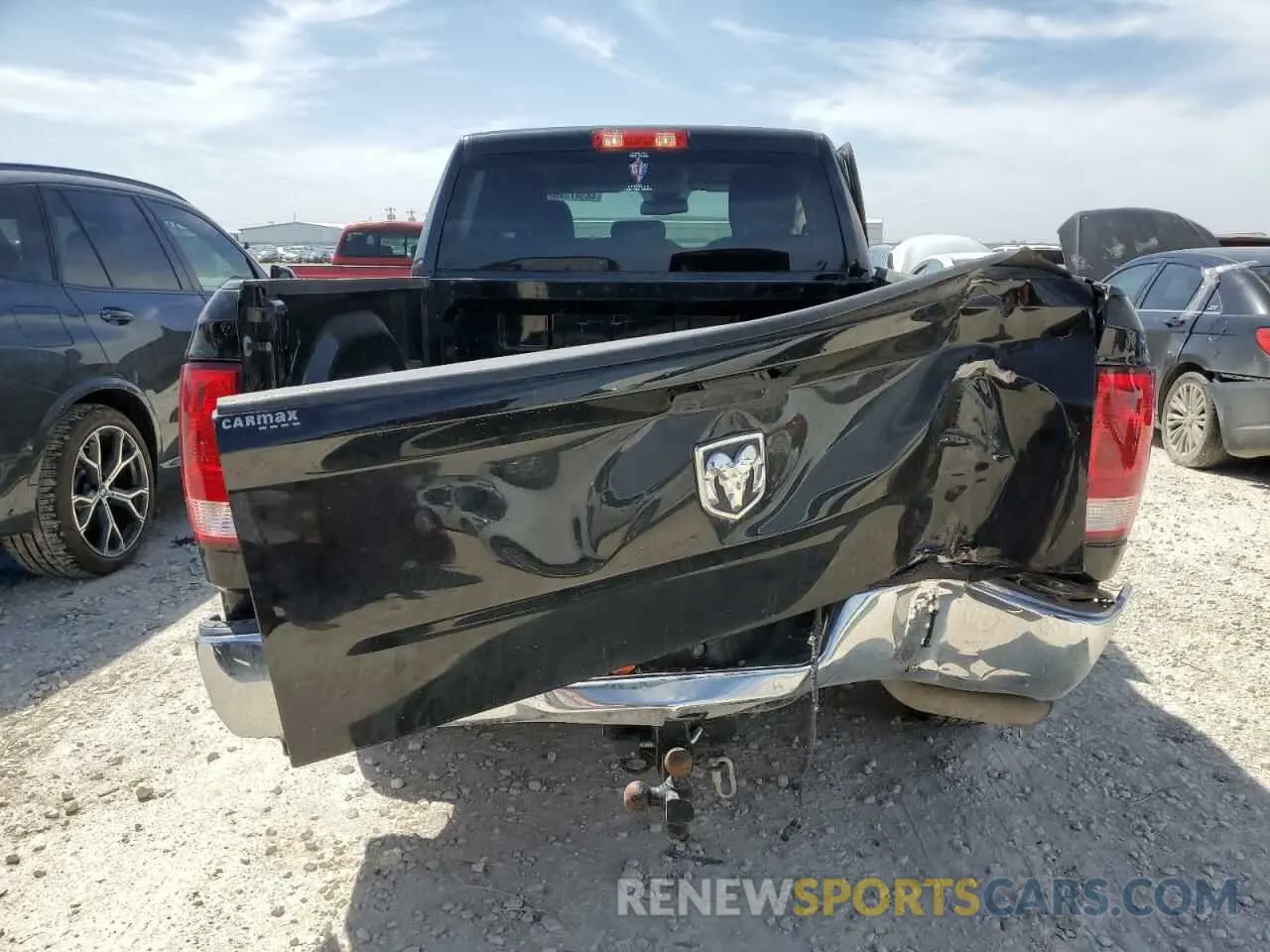 6 fotografías del automóvil dañado 1C6RR6FG7KS704926 RAM 1500 2019