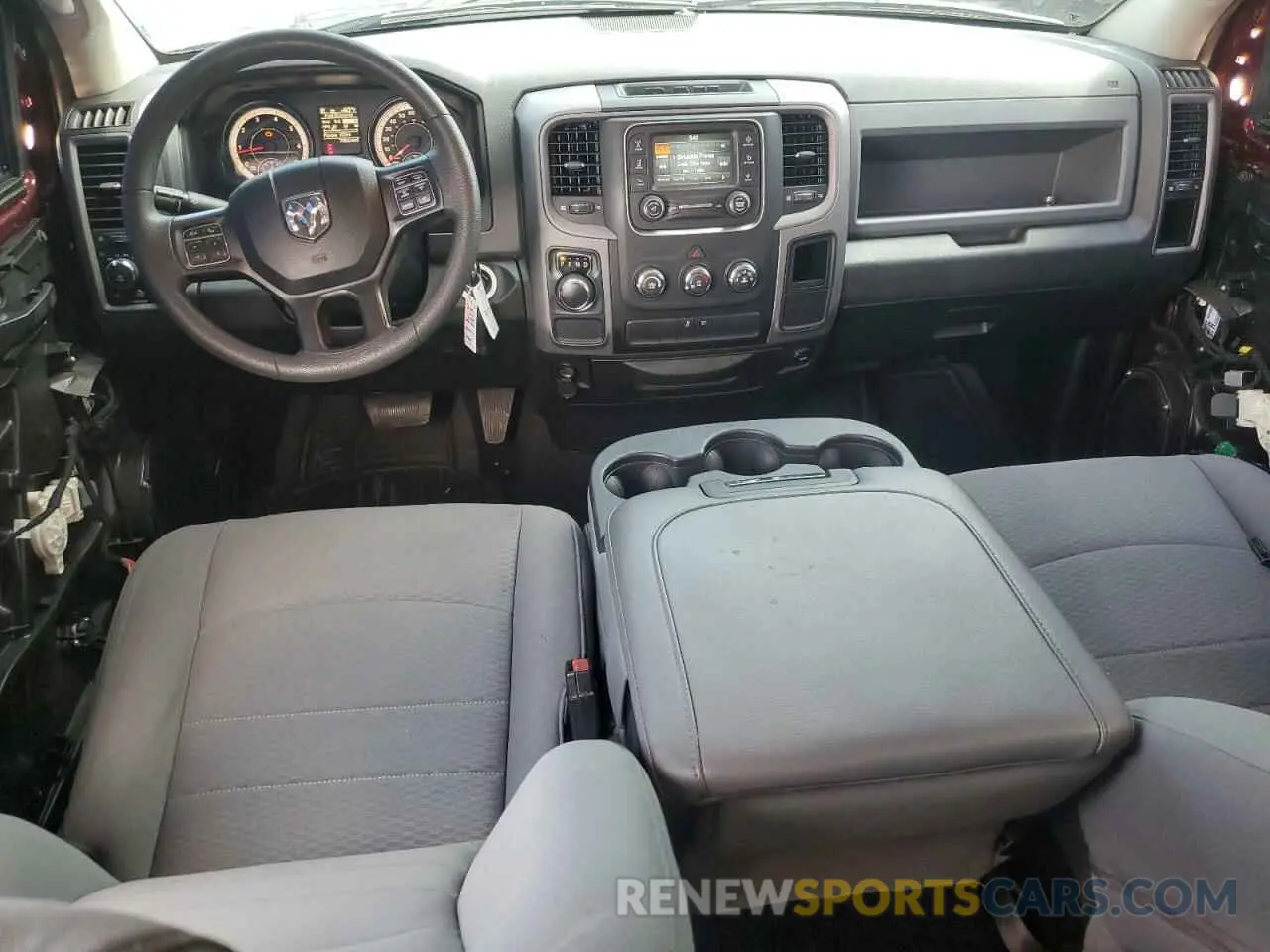8 fotografías del automóvil dañado 1C6RR6FT0KS500546 RAM 1500 2019