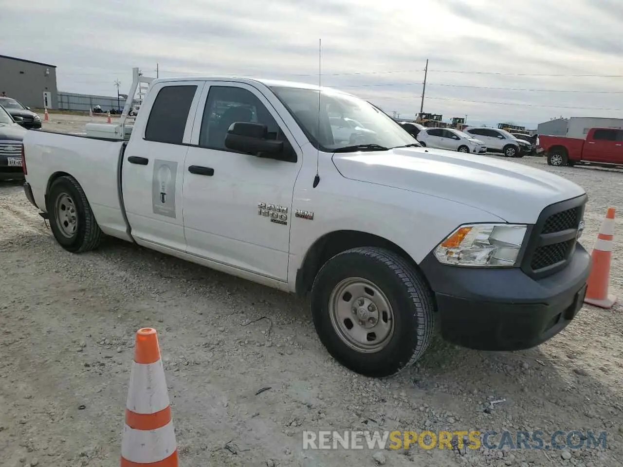 4 fotografías del automóvil dañado 1C6RR6FT0KS742060 RAM 1500 2019