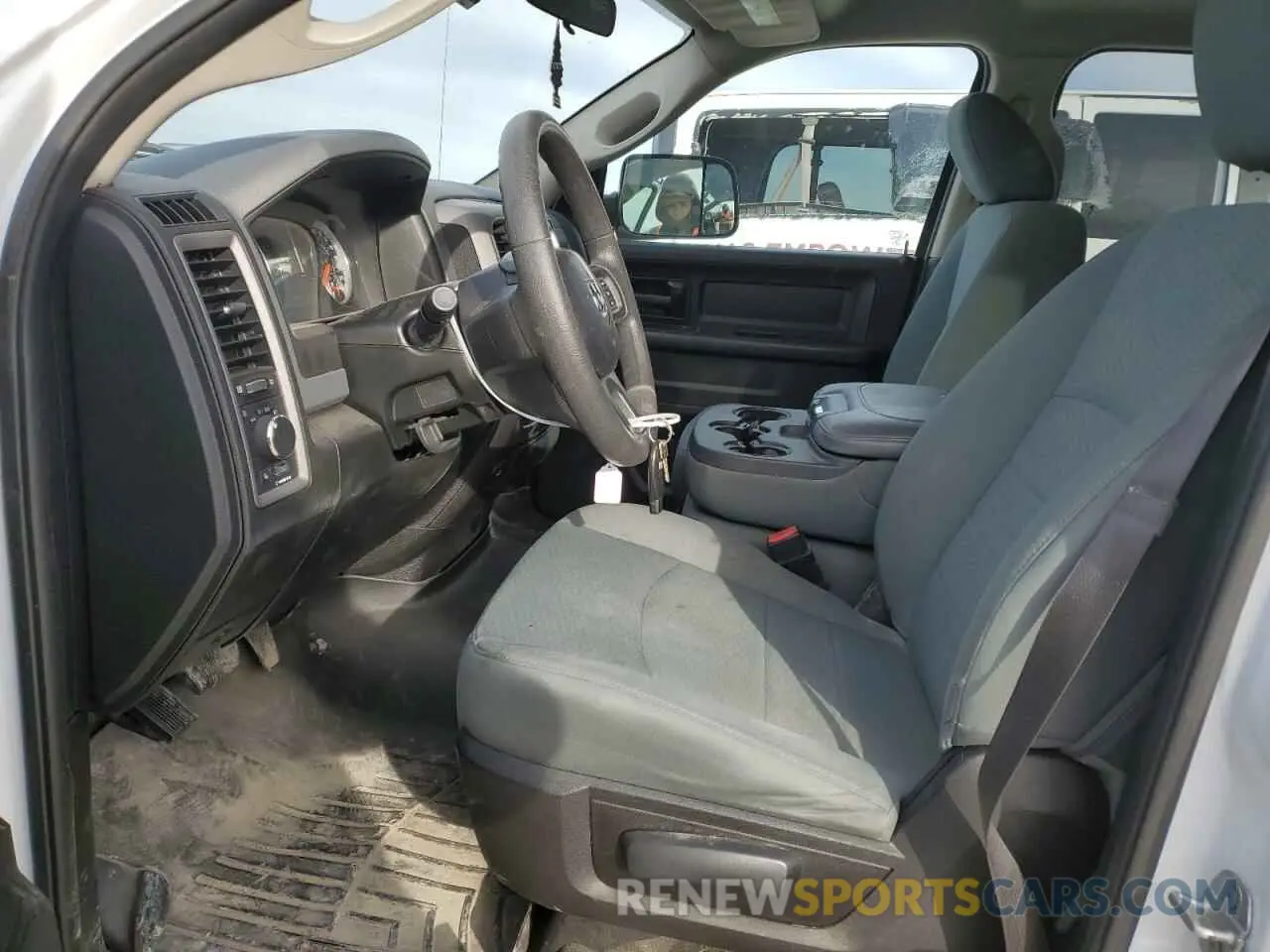7 fotografías del automóvil dañado 1C6RR6FT0KS742060 RAM 1500 2019