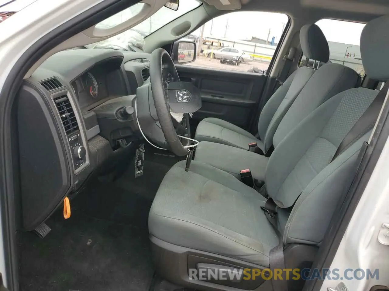 7 fotografías del automóvil dañado 1C6RR6FT4KS592454 RAM 1500 2019