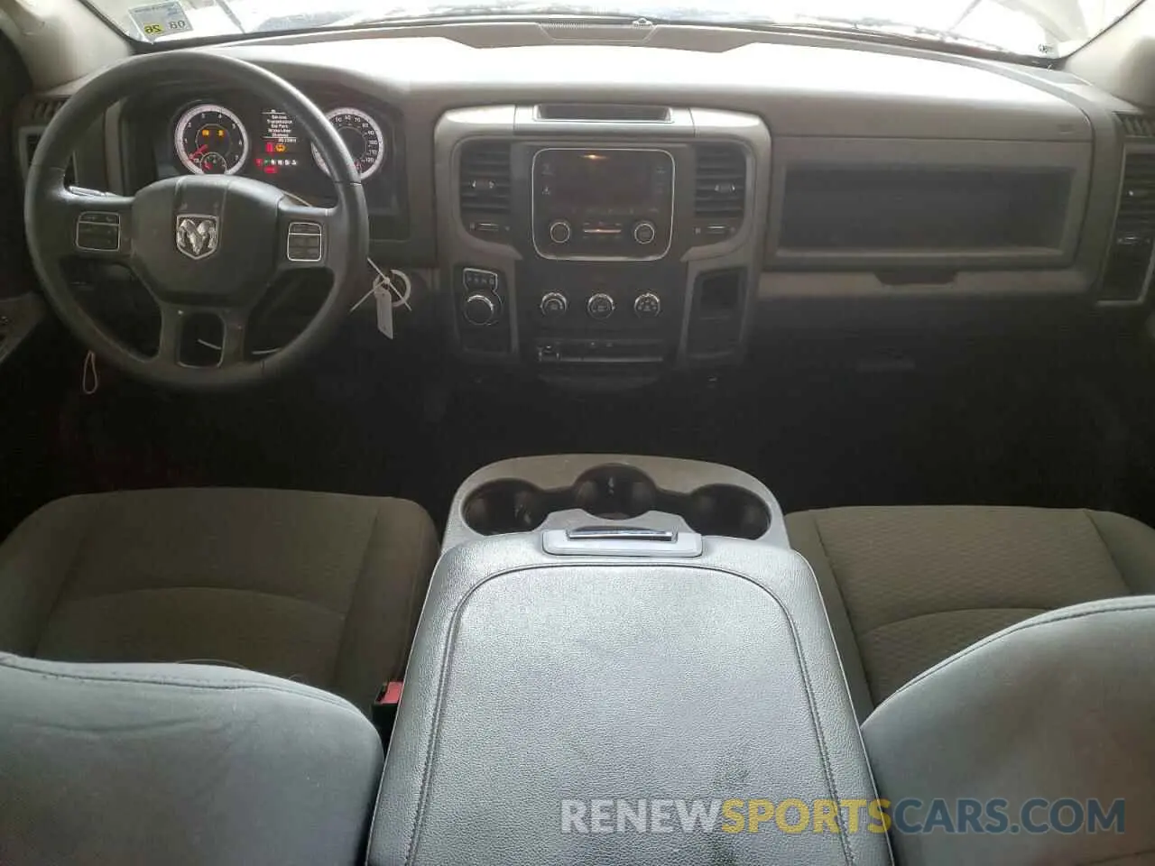 8 fotografías del automóvil dañado 1C6RR6FT5KS742197 RAM 1500 2019