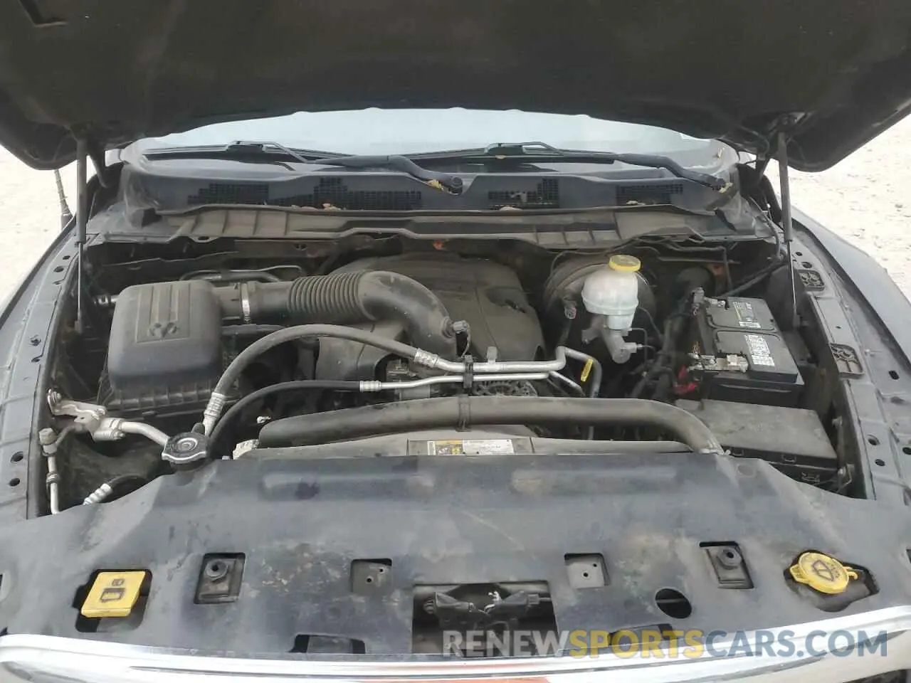 11 fotografías del automóvil dañado 1C6RR6FT9KS540396 RAM 1500 2019