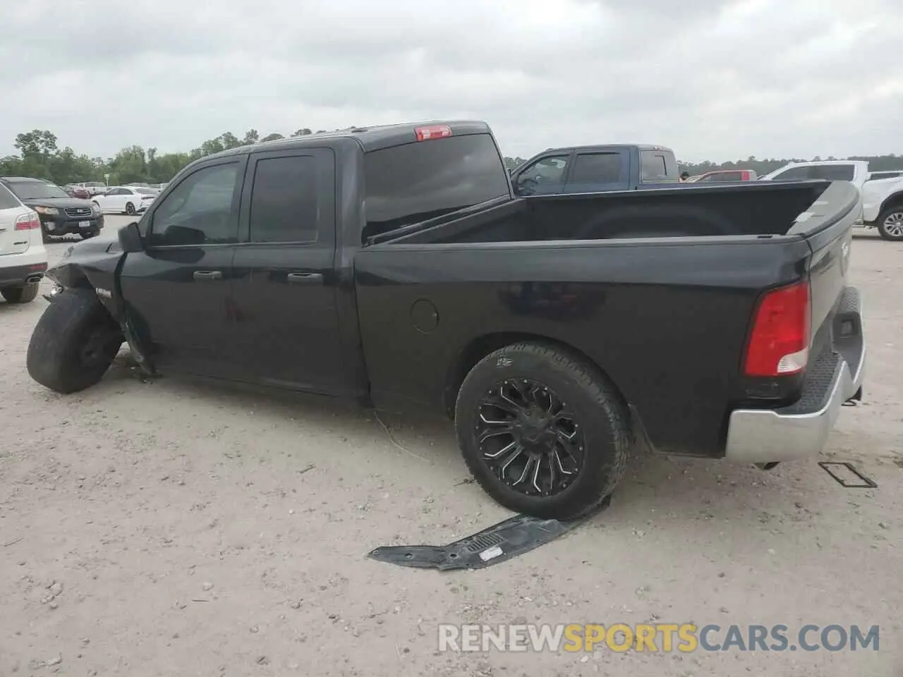 2 fotografías del automóvil dañado 1C6RR6FT9KS540396 RAM 1500 2019