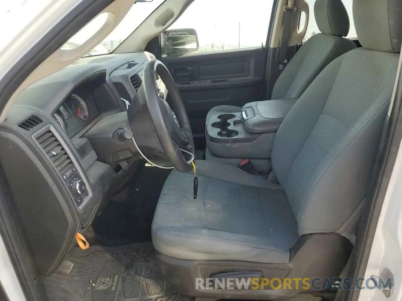 7 fotografías del automóvil dañado 1C6RR6FT9KS730845 RAM 1500 2019