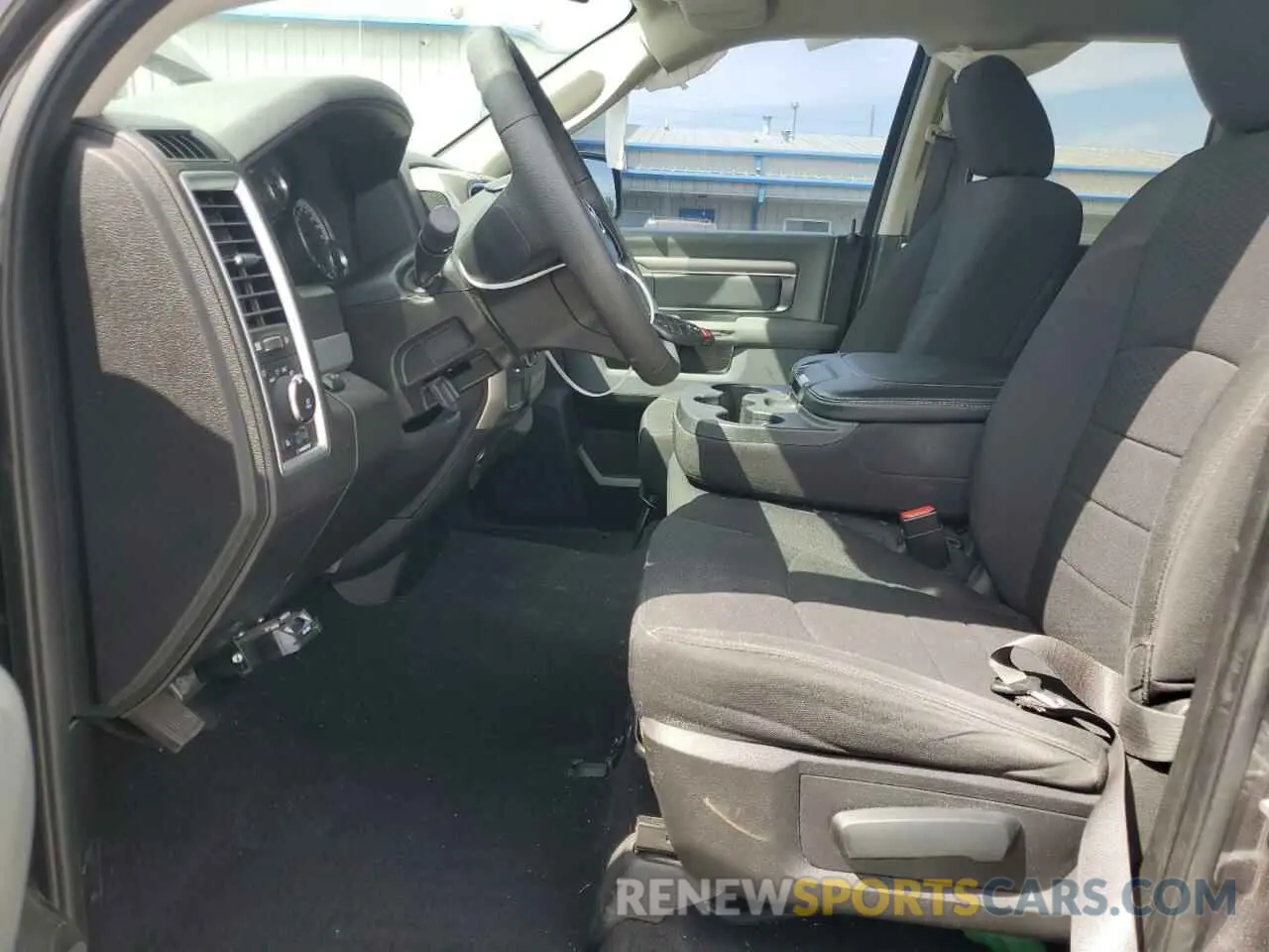 7 fotografías del automóvil dañado 1C6RR6GG6KS670928 RAM 1500 2019