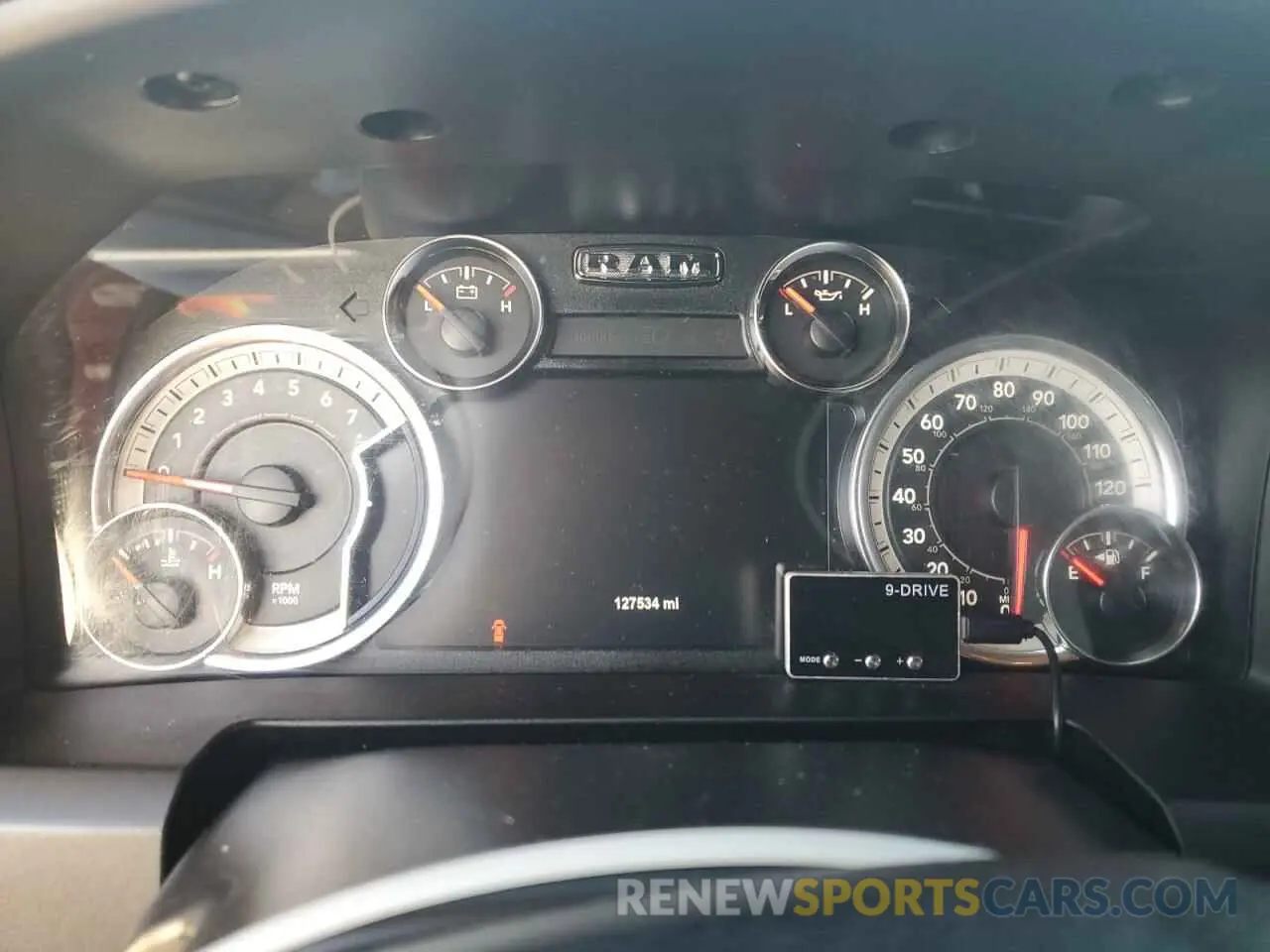 9 fotografías del automóvil dañado 1C6RR6LT4KS573777 RAM 1500 2019