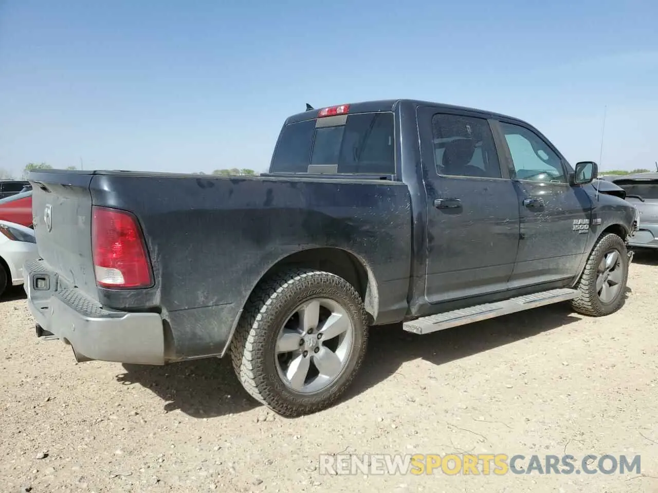 3 fotografías del automóvil dañado 1C6RR6LT4KS573942 RAM 1500 2019