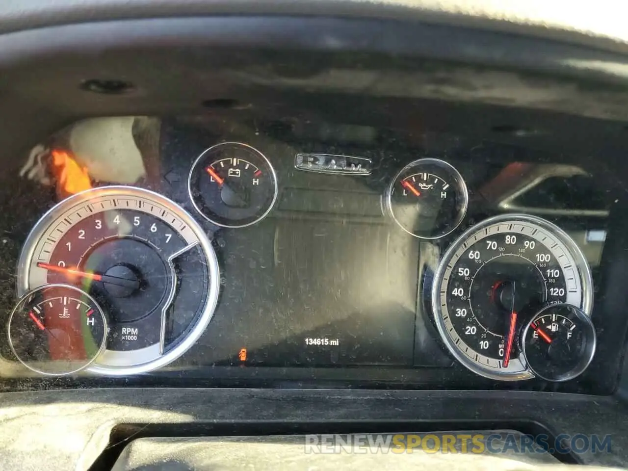 9 fotografías del automóvil dañado 1C6RR6LT7KS539462 RAM 1500 2019