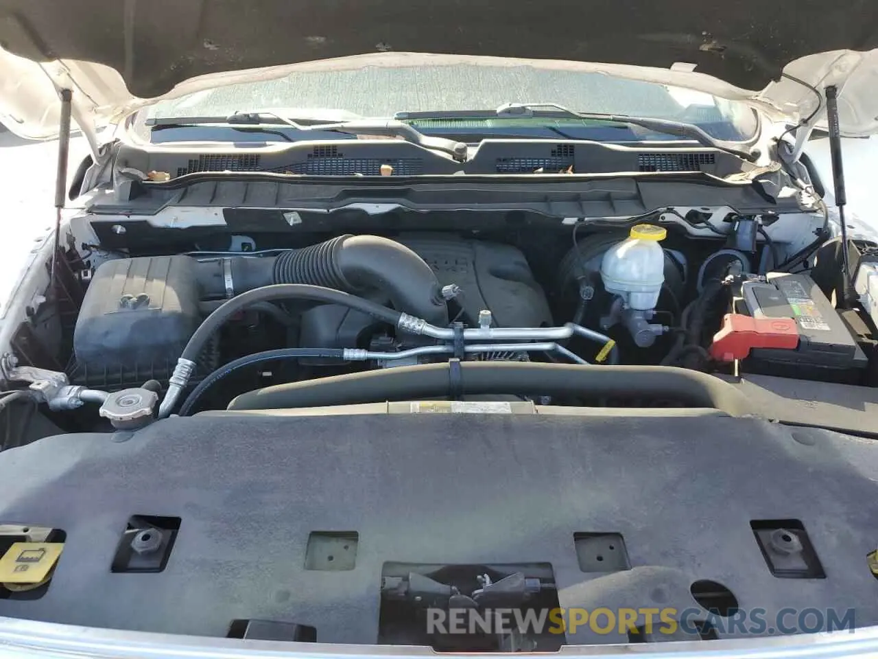 12 fotografías del automóvil dañado 1C6RR6LT8KS573328 RAM 1500 2019