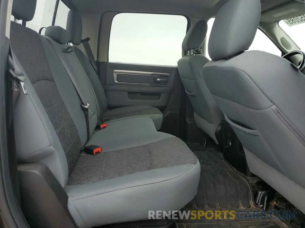 10 fotografías del automóvil dañado 1C6RR6LT9KS539205 RAM 1500 2019