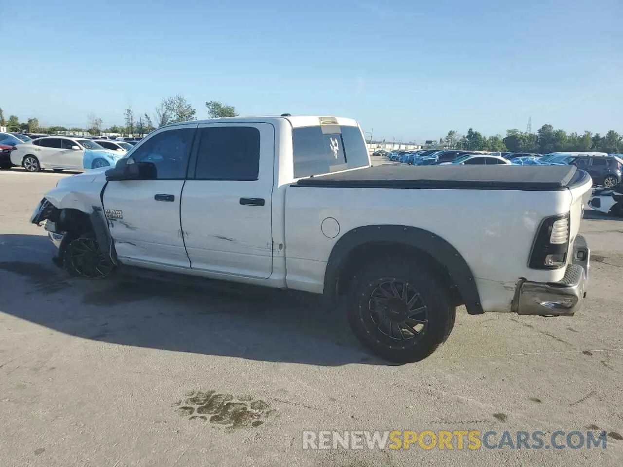 2 fotografías del automóvil dañado 1C6RR6TT5KS678425 RAM 1500 2019