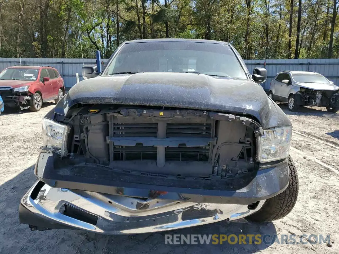5 fotografías del automóvil dañado 1C6RR6TT5KS712086 RAM 1500 2019