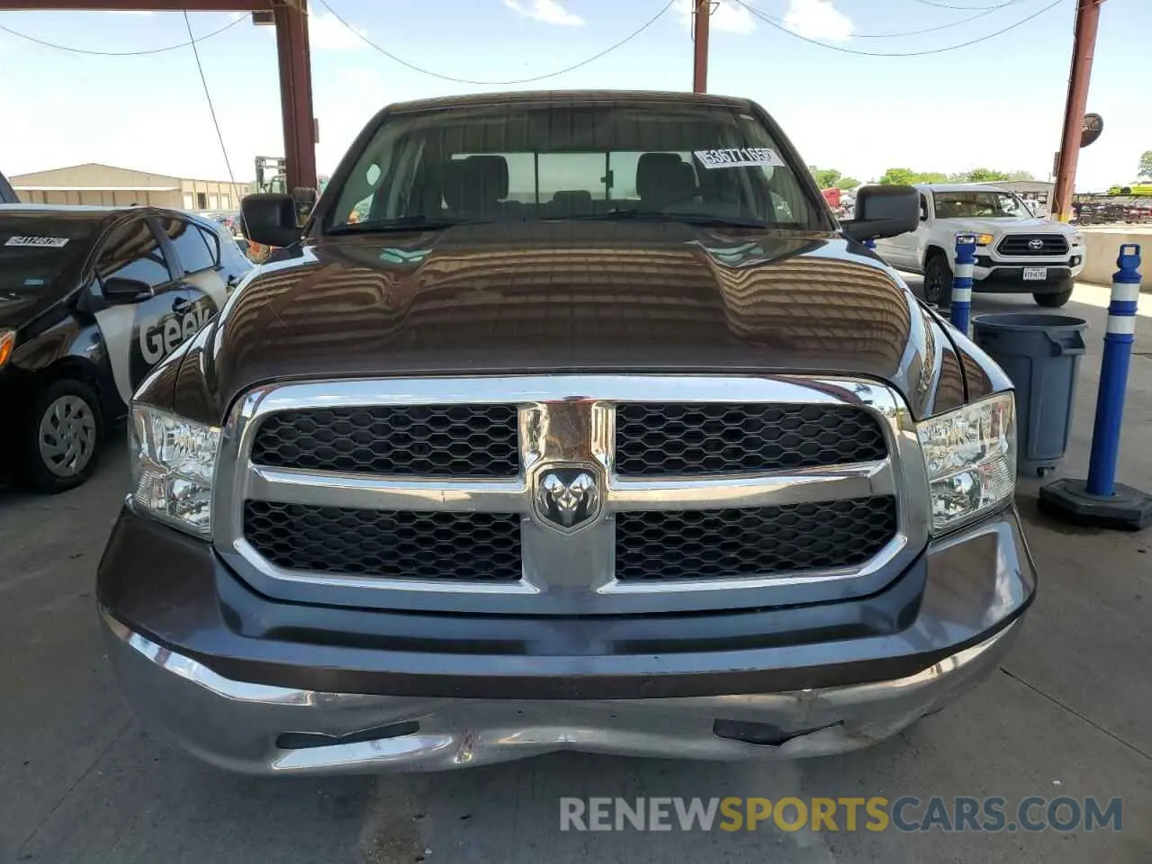 5 fotografías del automóvil dañado 1C6RR6TT7KS602334 RAM 1500 2019