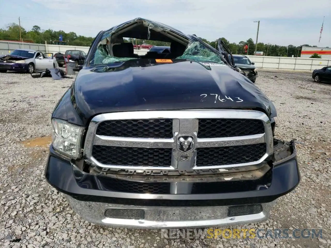 5 fotografías del automóvil dañado 1C6RR6TTXKS509646 RAM 1500 2019