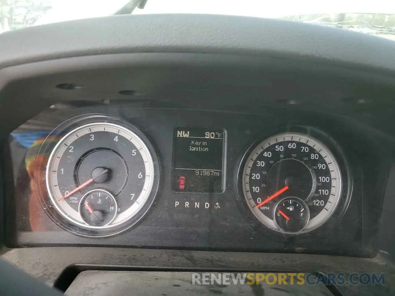 9 fotografías del automóvil dañado 1C6RR6TTXKS612808 RAM 1500 2019