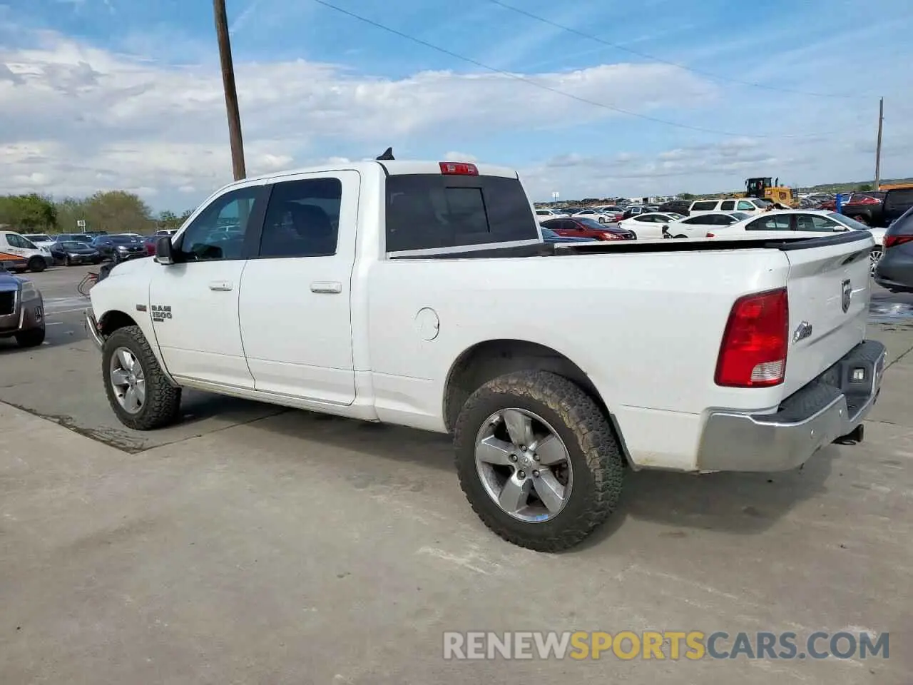 2 fotografías del automóvil dañado 1C6RR6TTXKS693258 RAM 1500 2019