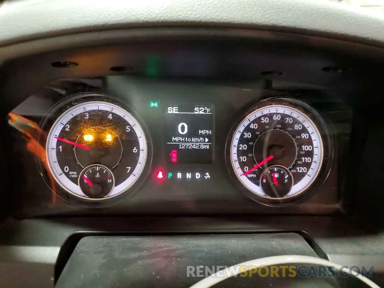 9 fotografías del automóvil dañado 1C6RR7FG1KS542555 RAM 1500 2019