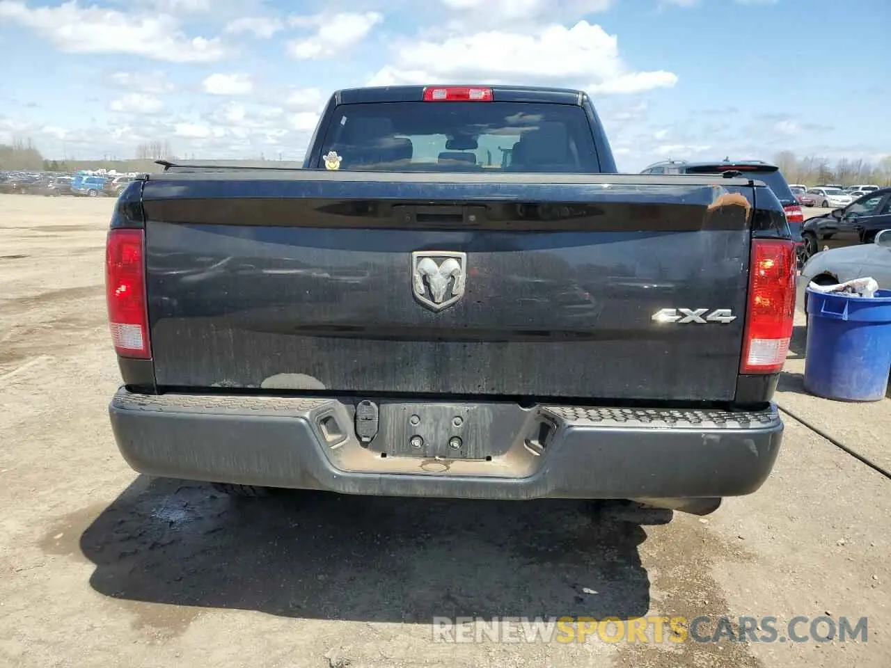 6 fotografías del automóvil dañado 1C6RR7FG2KS686650 RAM 1500 2019