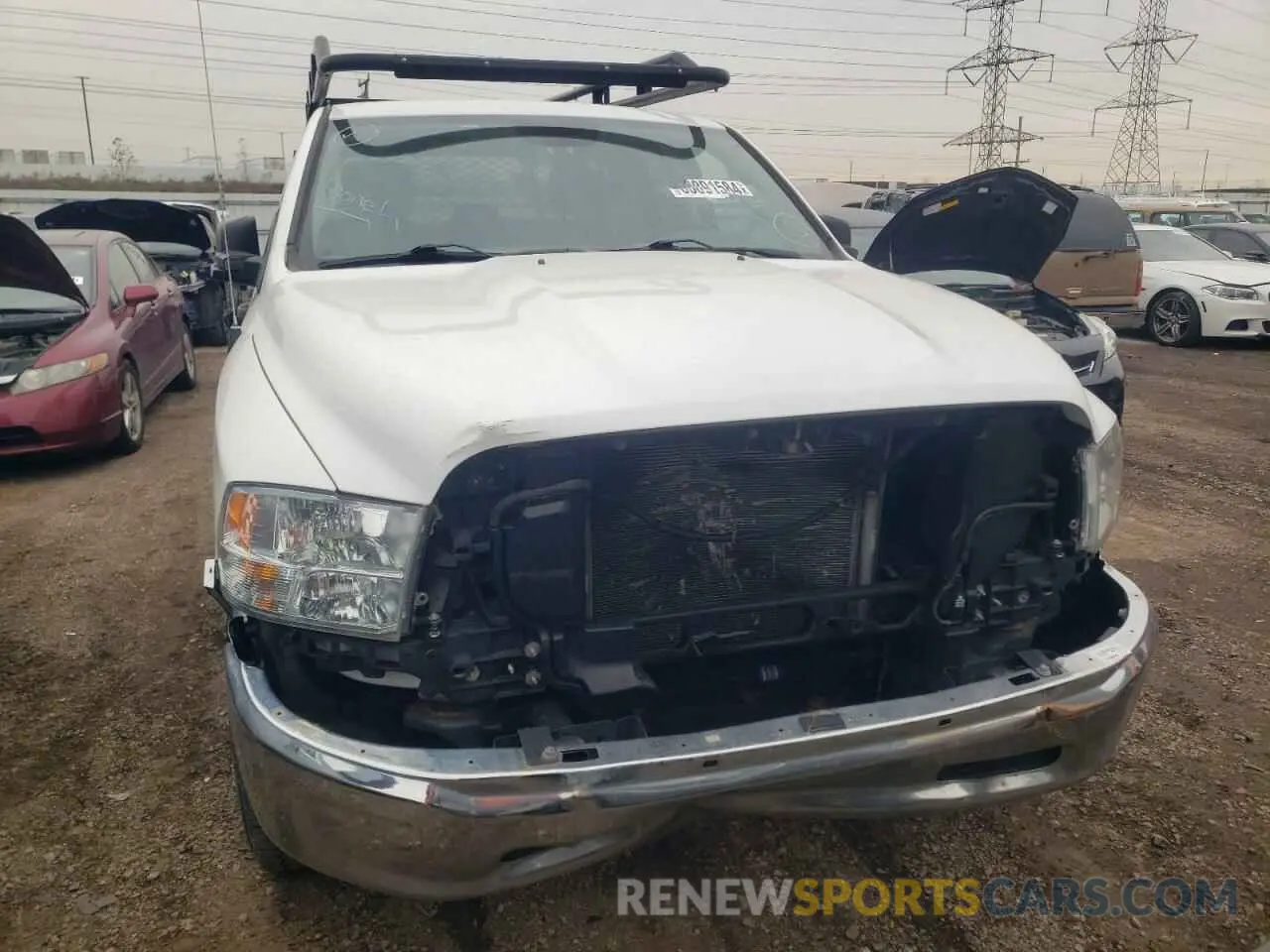 5 fotografías del automóvil dañado 1C6RR7FG5KS685508 RAM 1500 2019