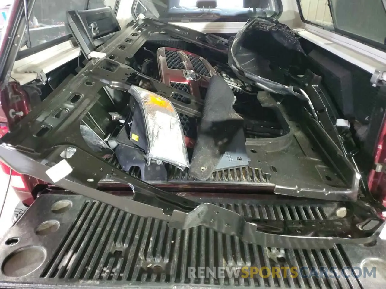 12 fotografías del automóvil dañado 1C6RR7FG9KS579353 RAM 1500 2019
