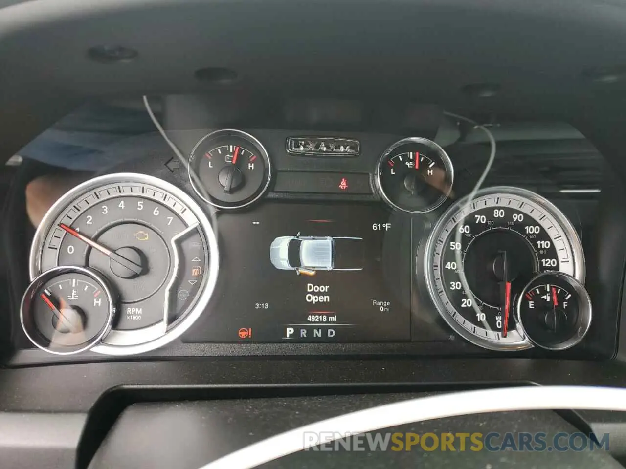 9 fotografías del automóvil dañado 1C6RR7FGXKS705459 RAM 1500 2019