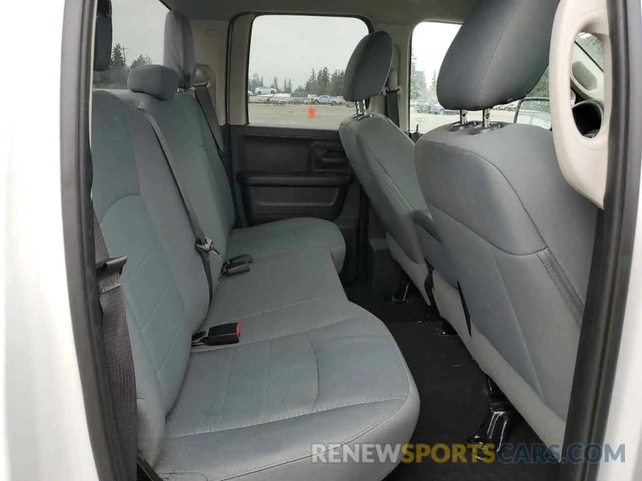 10 fotografías del automóvil dañado 1C6RR7FT3KS597599 RAM 1500 2019