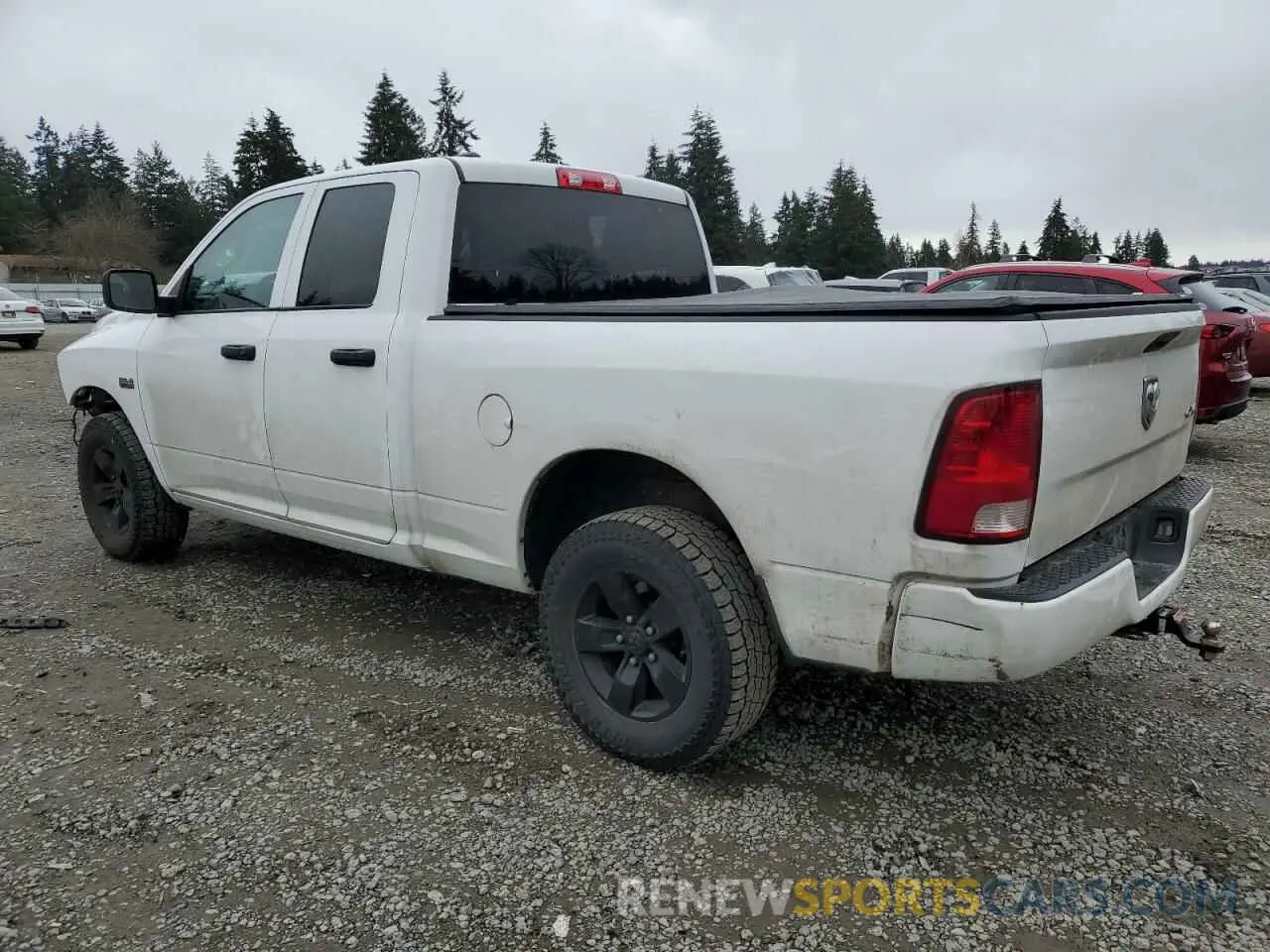 2 fotografías del automóvil dañado 1C6RR7FT3KS597599 RAM 1500 2019