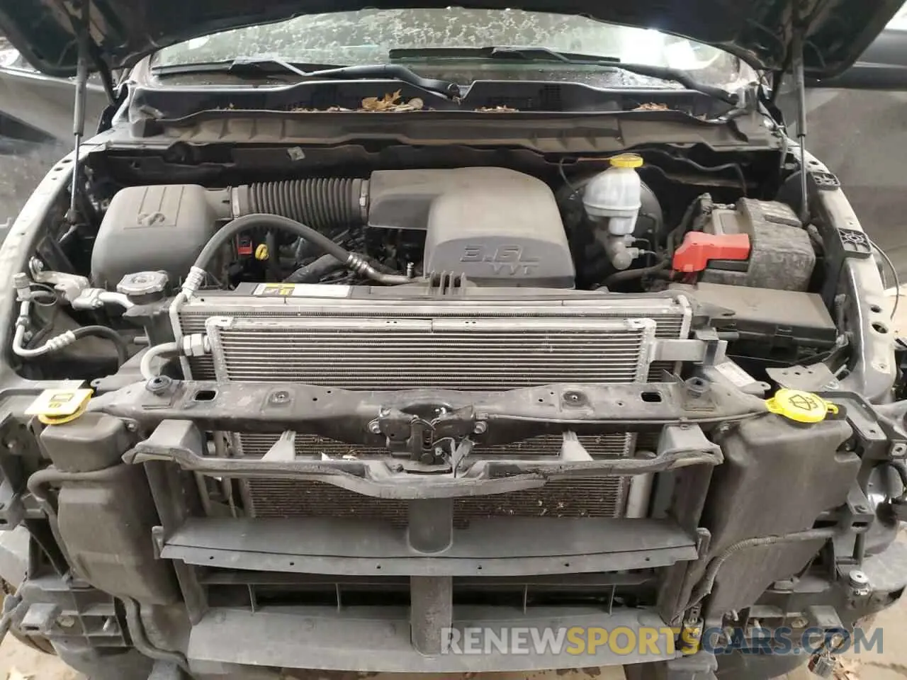 11 fotografías del automóvil dañado 1C6RR7GG6KS671339 RAM 1500 2019