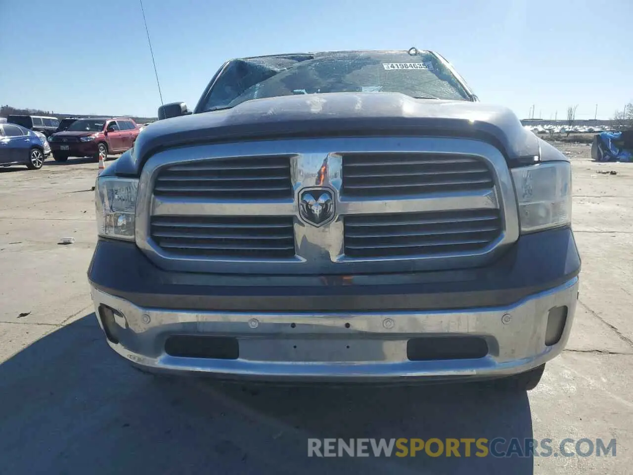 5 fotografías del automóvil dañado 1C6RR7GT0KS636616 RAM 1500 2019