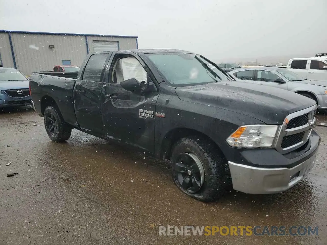 4 fotografías del automóvil dañado 1C6RR7GT4KS613940 RAM 1500 2019