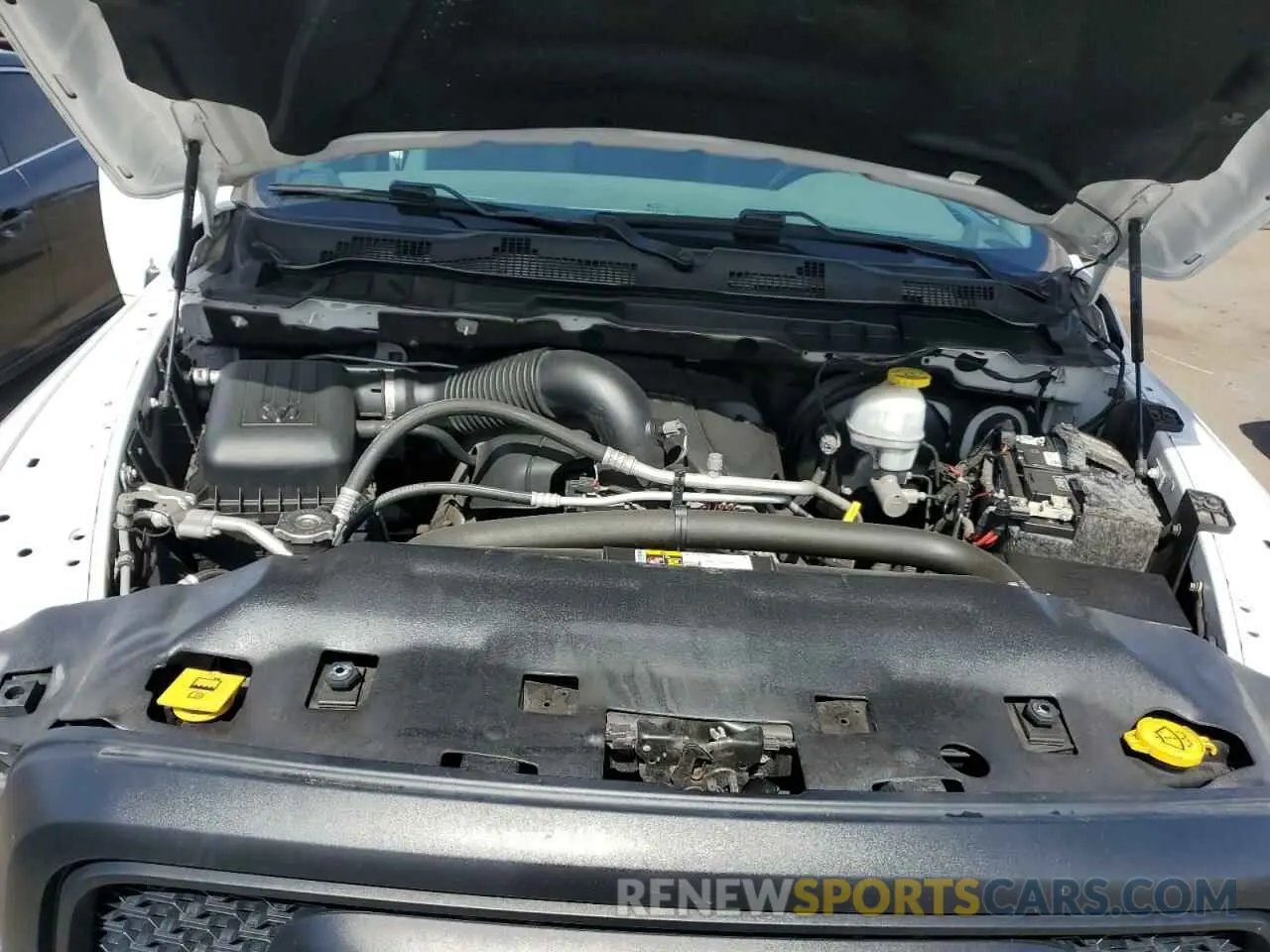 11 fotografías del automóvil dañado 1C6RR7GTXKS648398 RAM 1500 2019