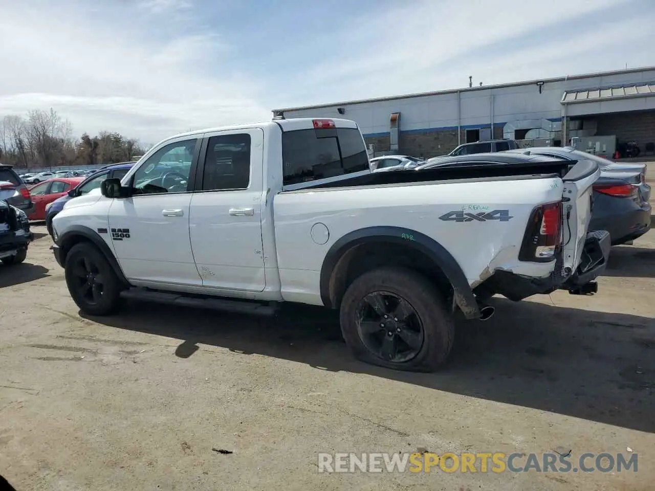 2 fotografías del automóvil dañado 1C6RR7GTXKS648398 RAM 1500 2019