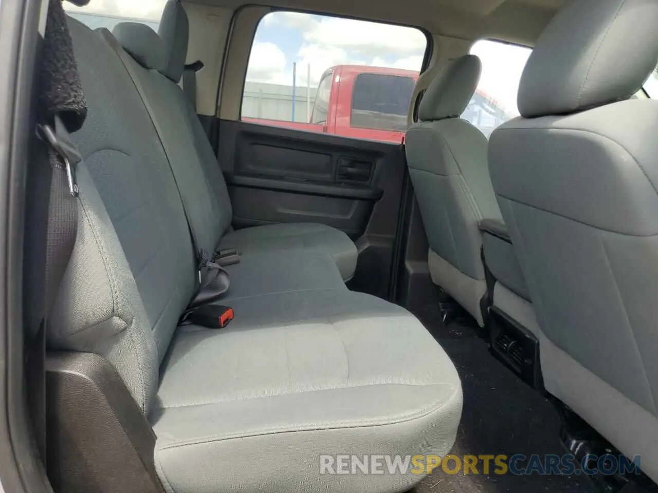 10 fotografías del automóvil dañado 1C6RR7KG3KS501933 RAM 1500 2019