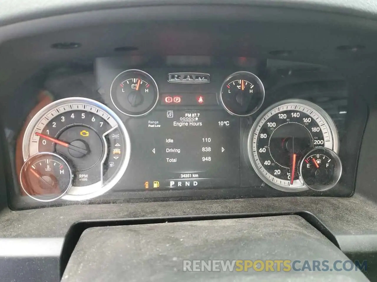 9 fotografías del automóvil dañado 1C6RR7KT0KS679568 RAM 1500 2019