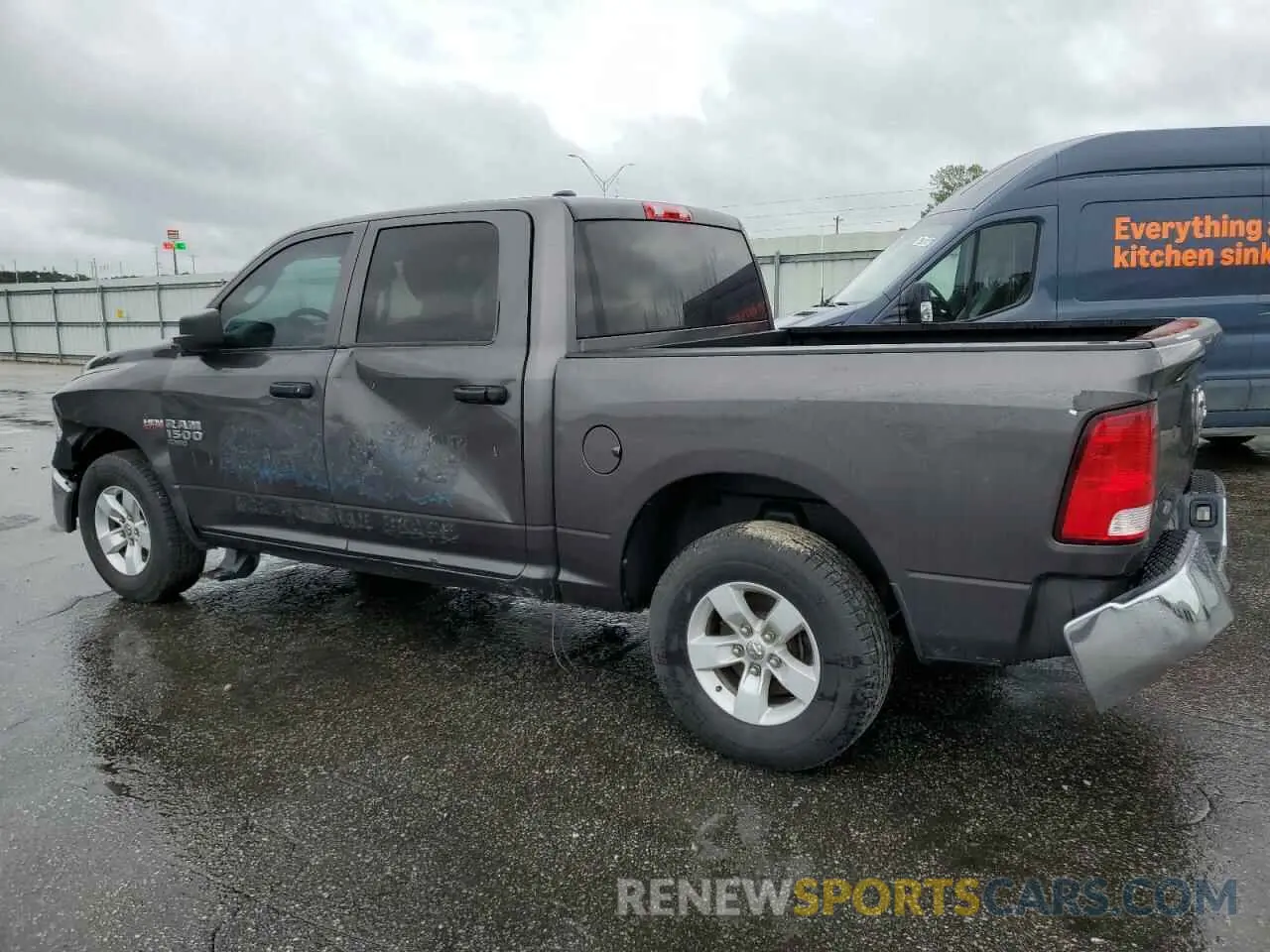 2 fotografías del automóvil dañado 1C6RR7KT2KS631179 RAM 1500 2019