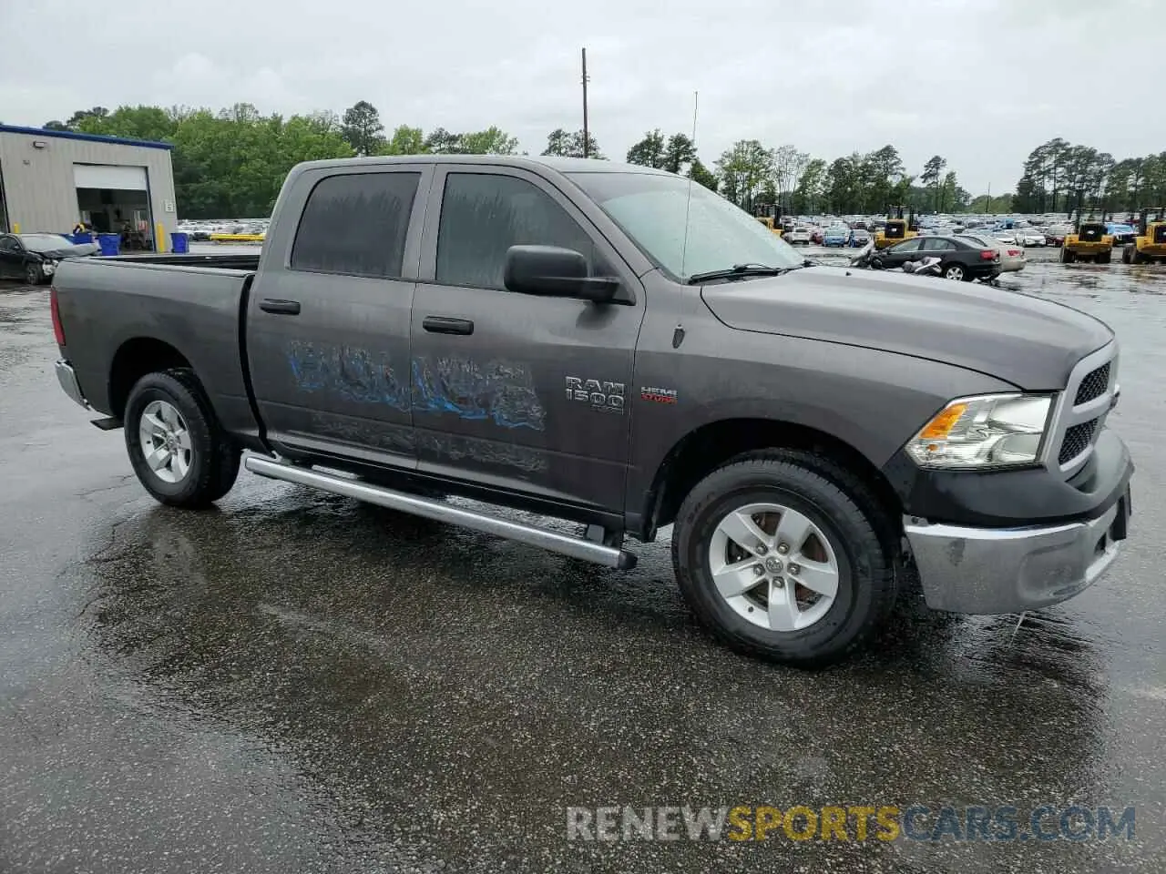 4 fotografías del automóvil dañado 1C6RR7KT2KS631179 RAM 1500 2019