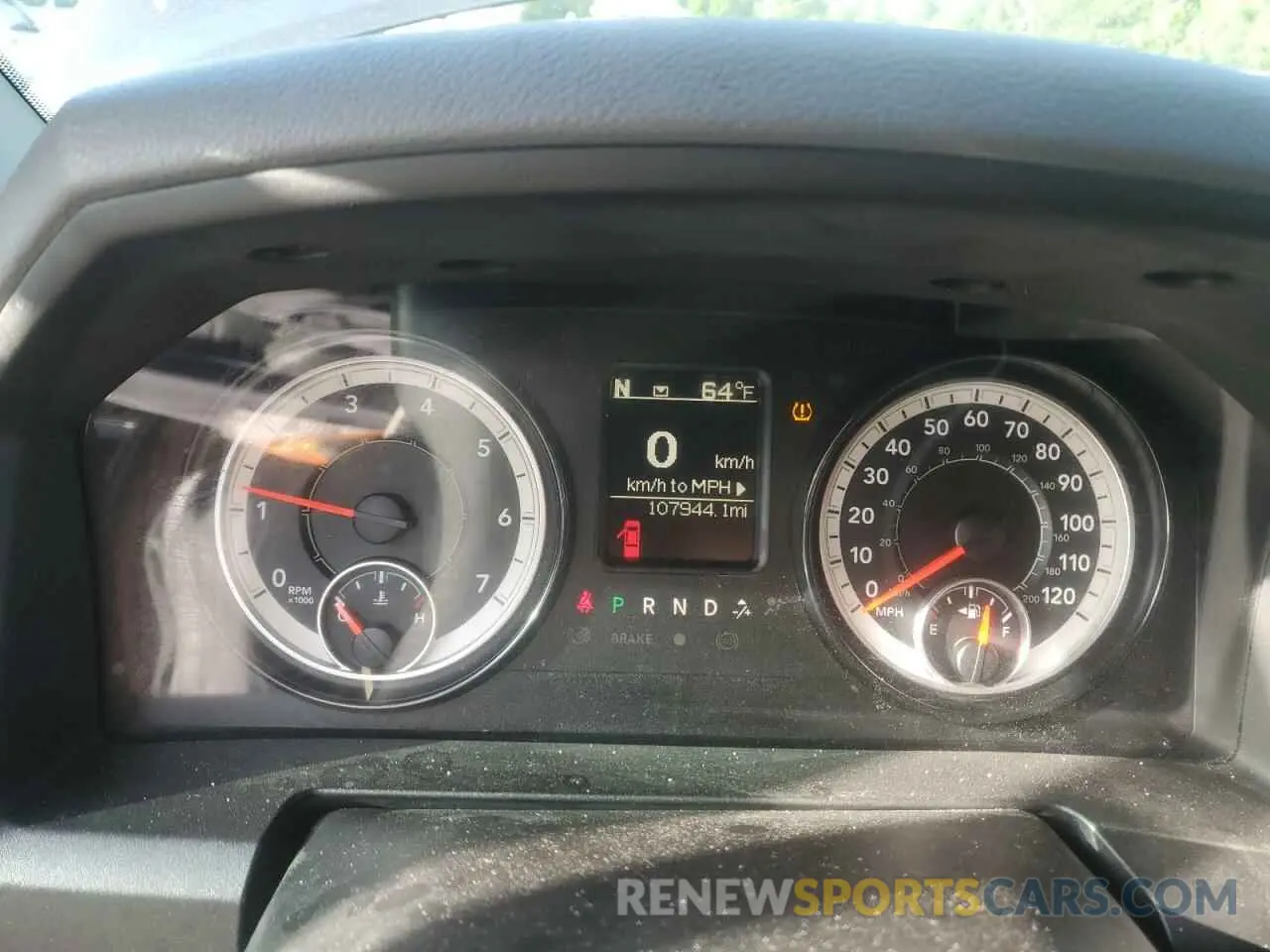 9 fotografías del automóvil dañado 1C6RR7KT2KS631179 RAM 1500 2019