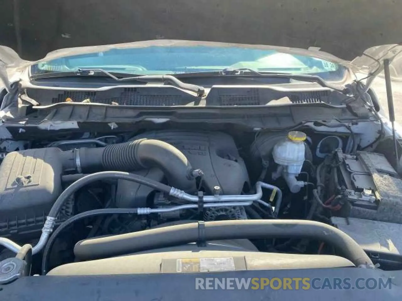 7 fotografías del automóvil dañado 1C6RR7KT3KS542169 RAM 1500 2019
