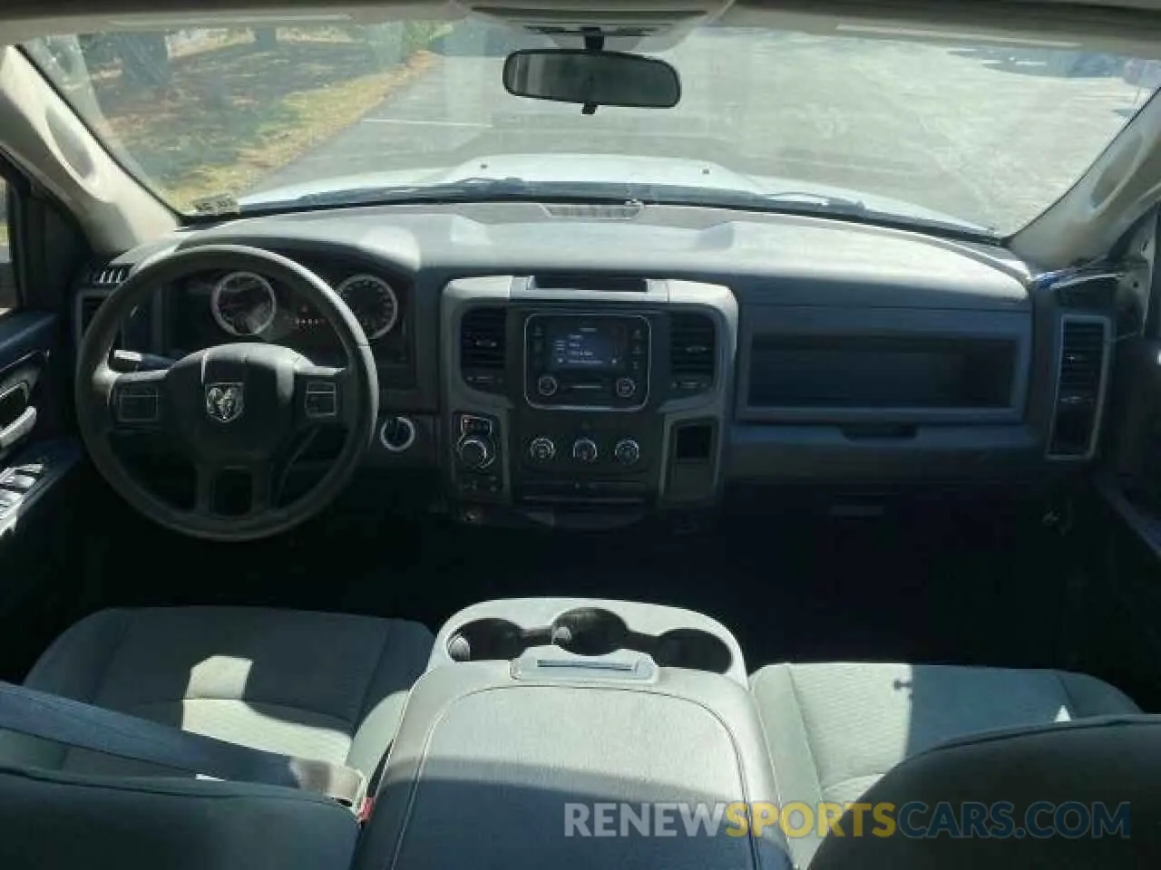 9 fotografías del automóvil dañado 1C6RR7KT3KS542169 RAM 1500 2019