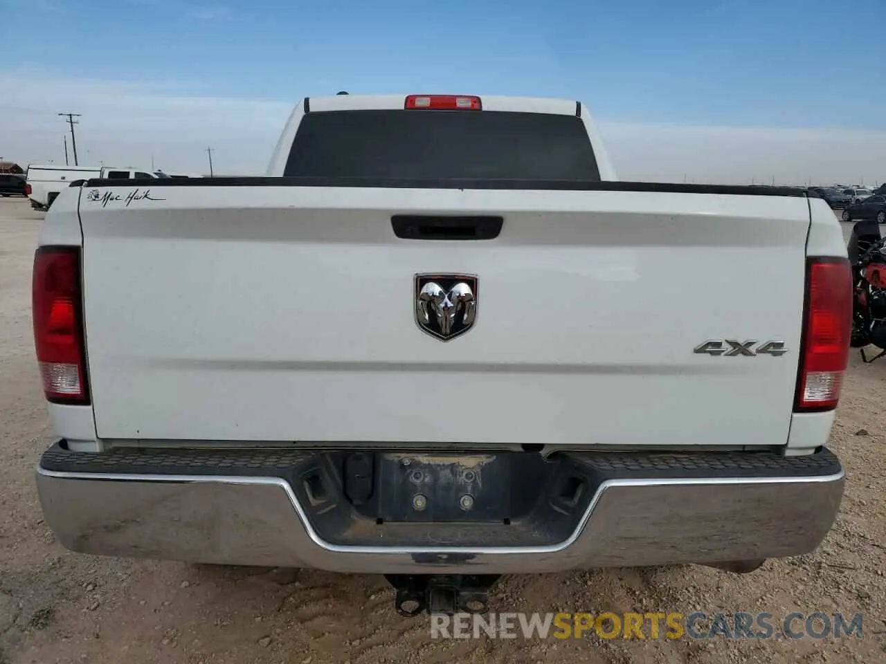 6 fotografías del automóvil dañado 1C6RR7KT5KS547406 RAM 1500 2019