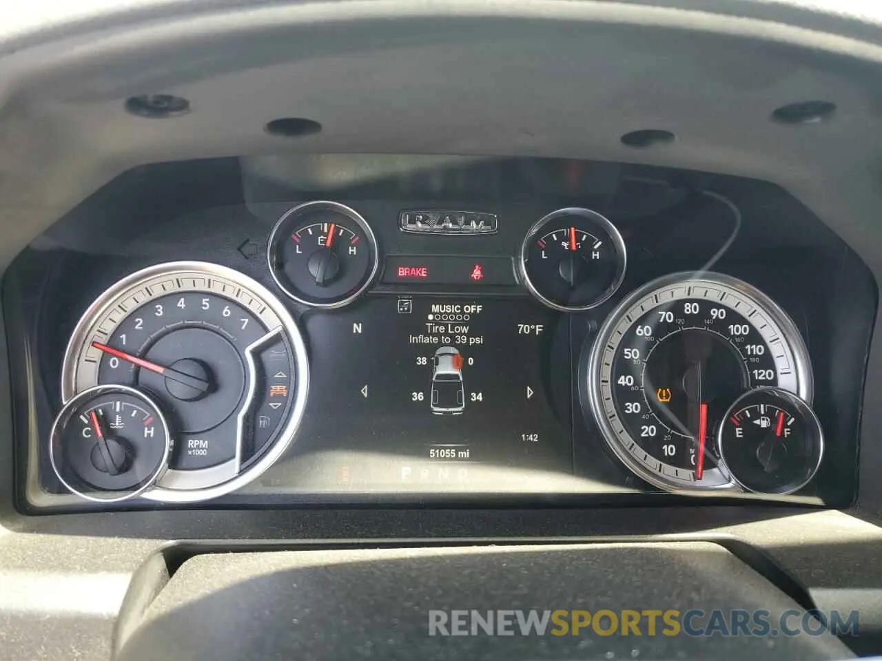 9 fotografías del automóvil dañado 1C6RR7LT2KS568891 RAM 1500 2019