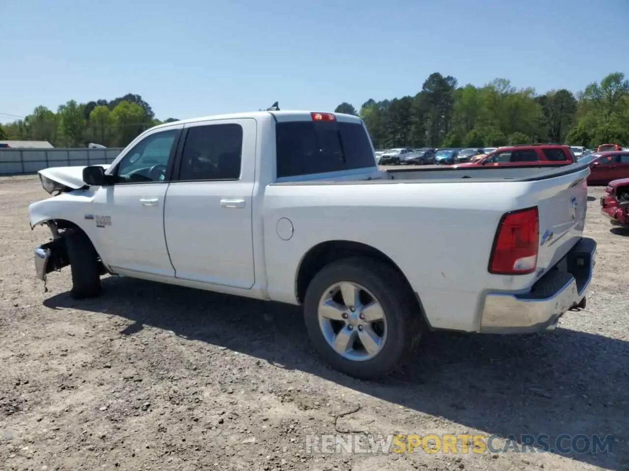 2 fotografías del automóvil dañado 1C6RR7LT2KS570012 RAM 1500 2019