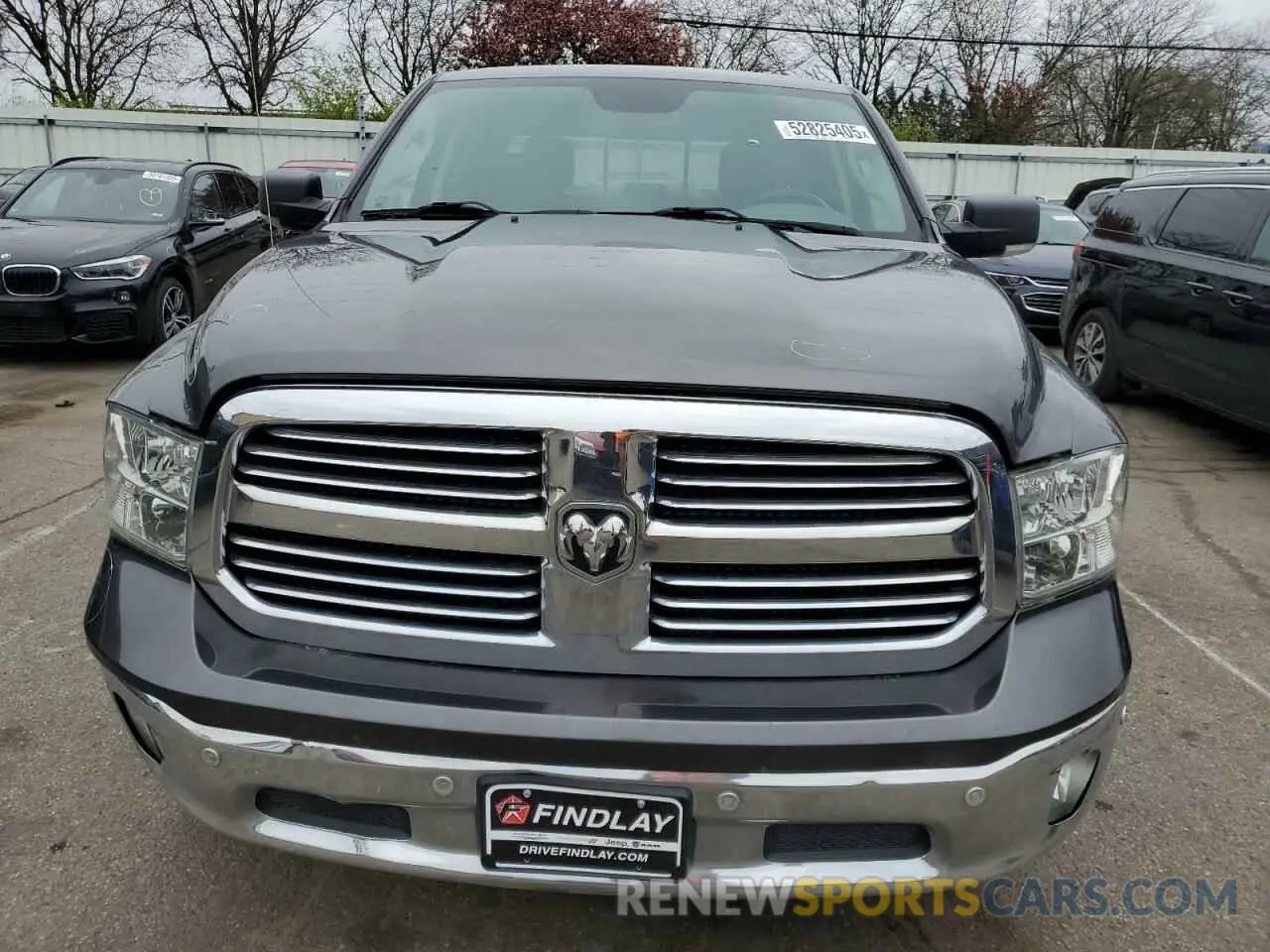 5 fotografías del automóvil dañado 1C6RR7LT3KS557821 RAM 1500 2019
