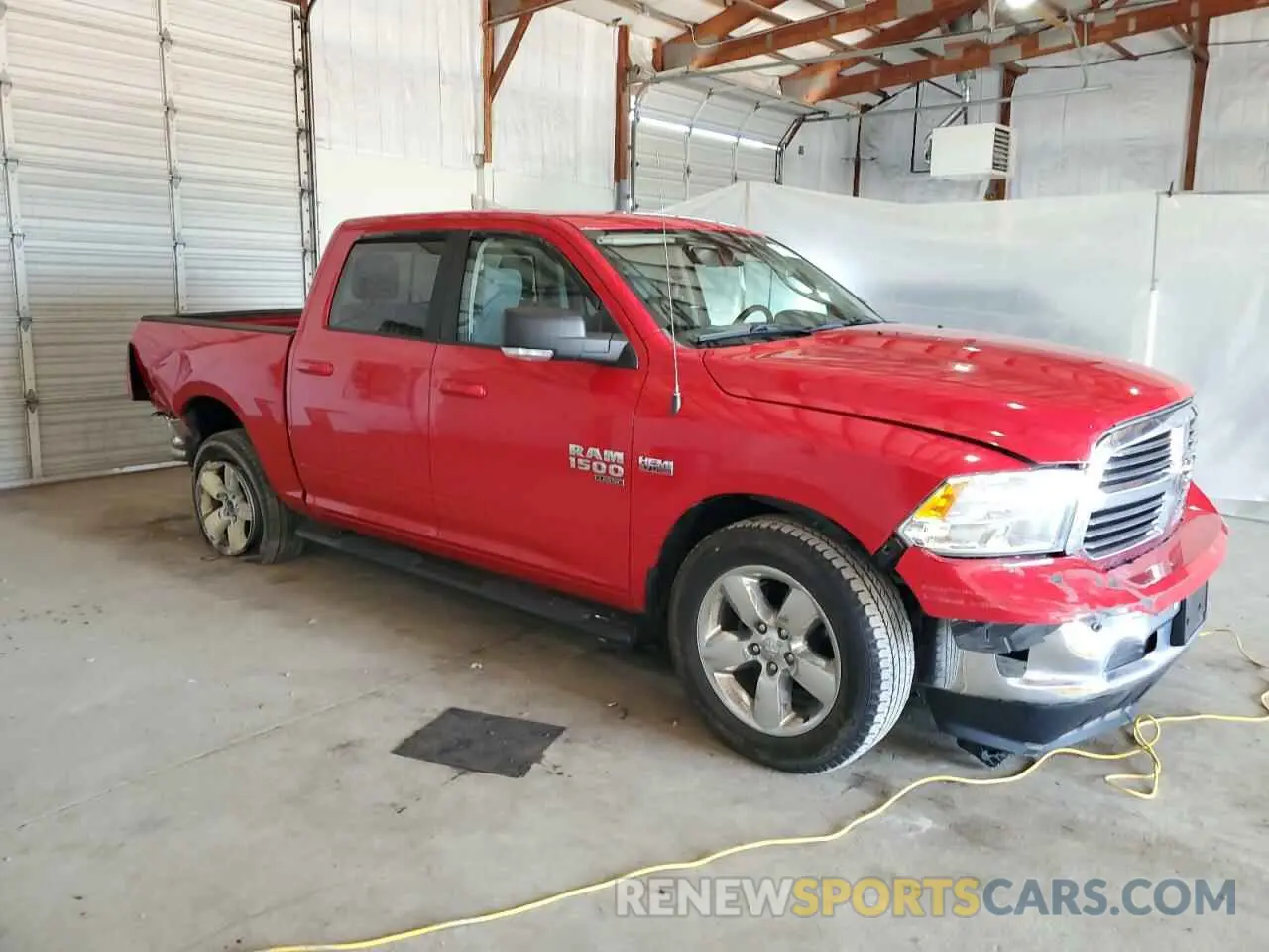 4 fotografías del automóvil dañado 1C6RR7LT5KS689818 RAM 1500 2019