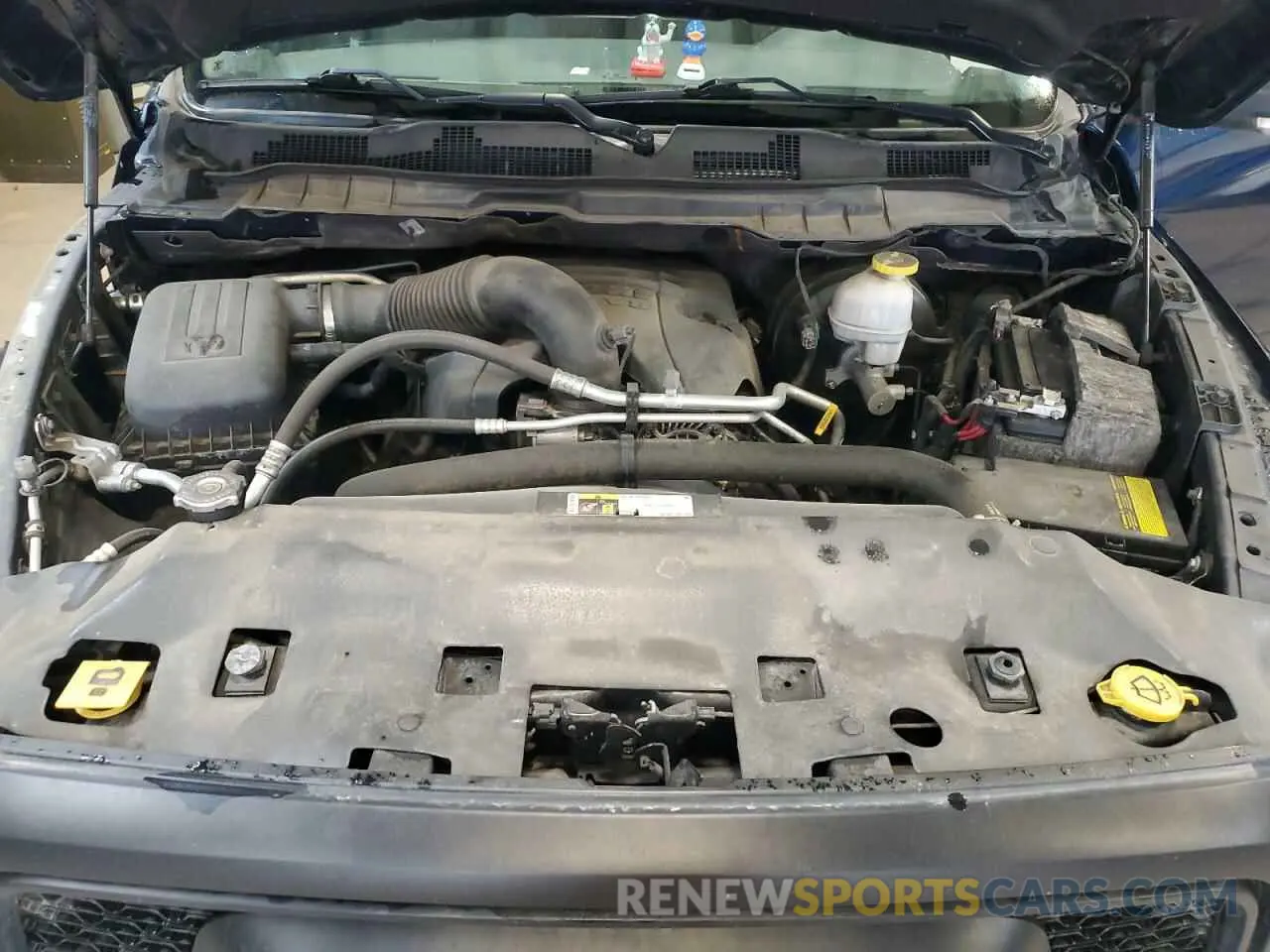 11 fotografías del automóvil dañado 1C6RR7LT6KS685373 RAM 1500 2019