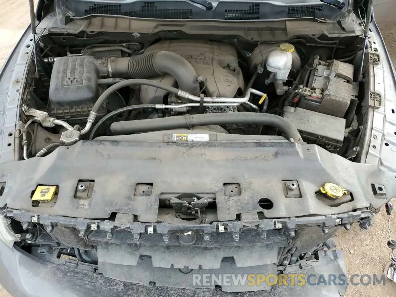11 fotografías del automóvil dañado 1C6RR7LT8KS613896 RAM 1500 2019