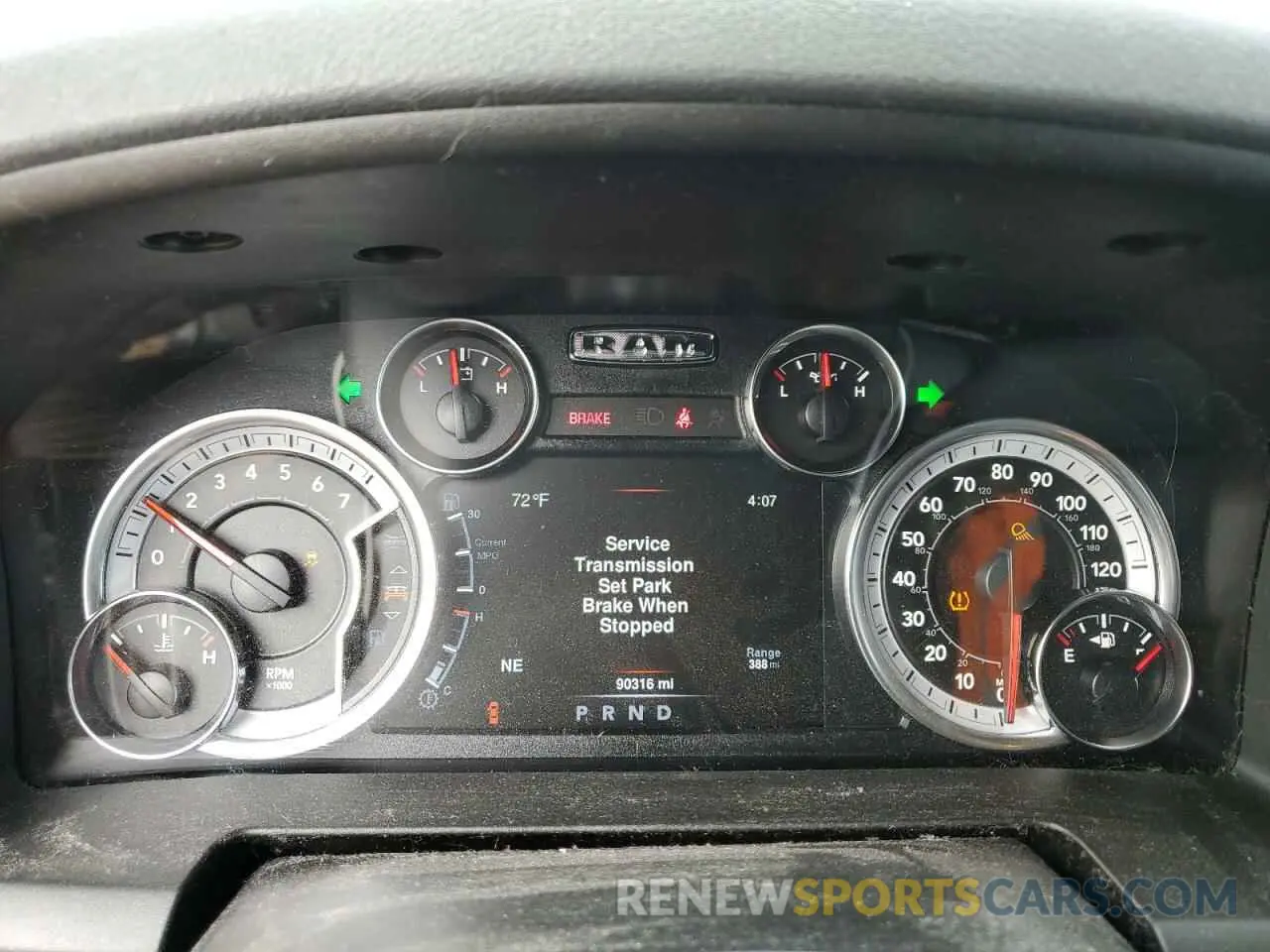 9 fotografías del automóvil dañado 1C6RR7LT8KS613896 RAM 1500 2019